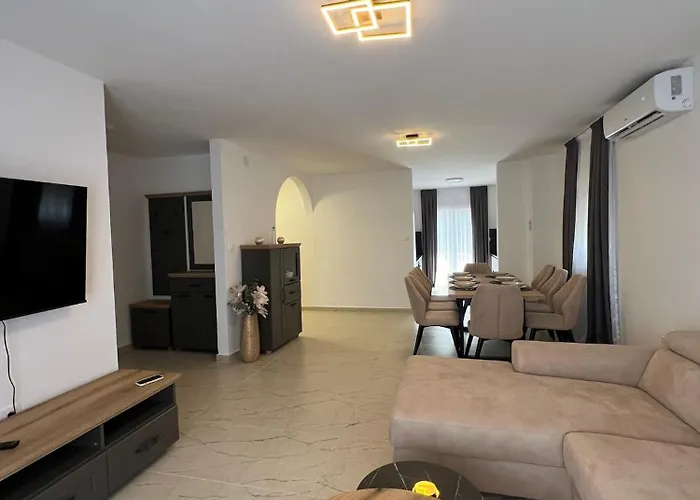 Isola Apartmán Neviđane