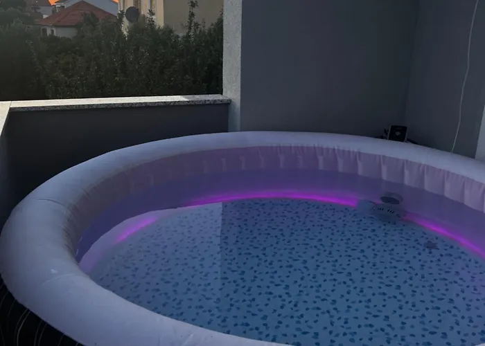 Isola Apartmán Neviđane